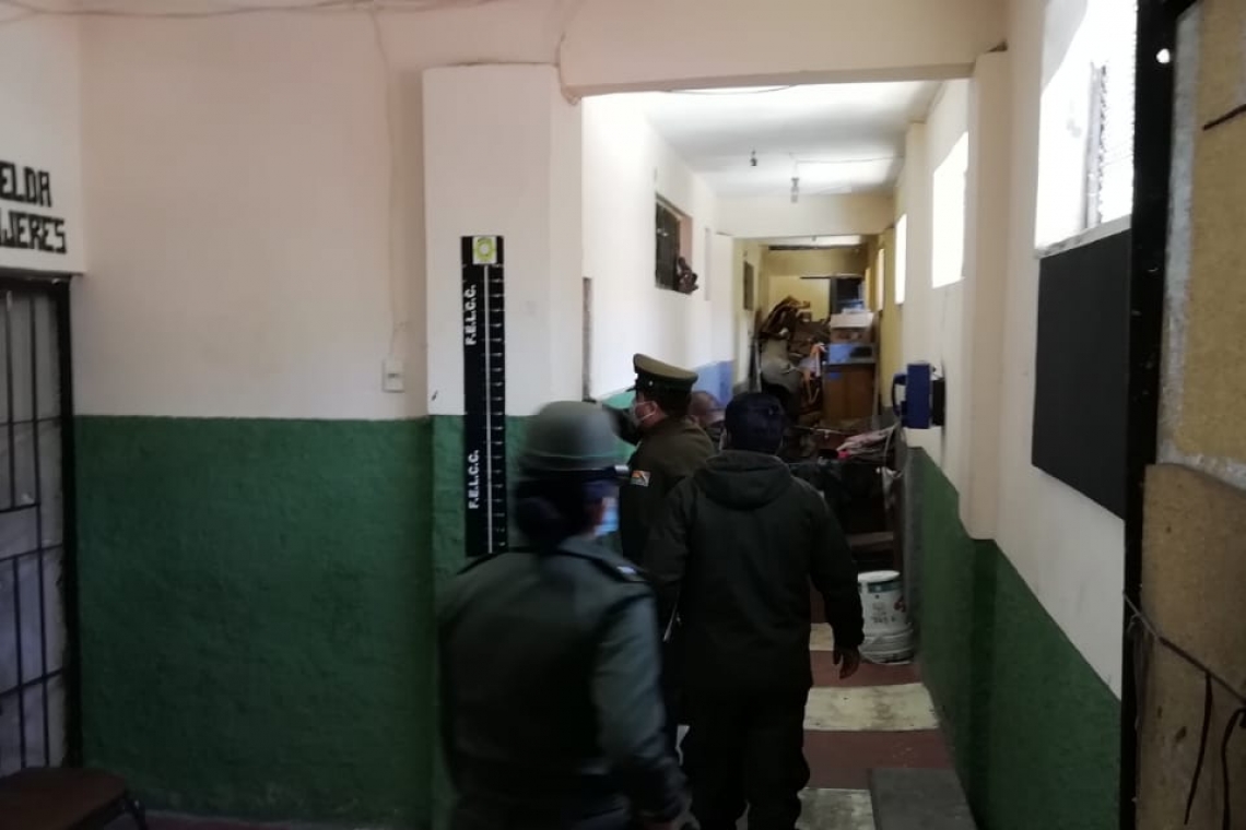 Policía reporta el robo de dos gemelos permutados por Bs 200 con destino a Chile