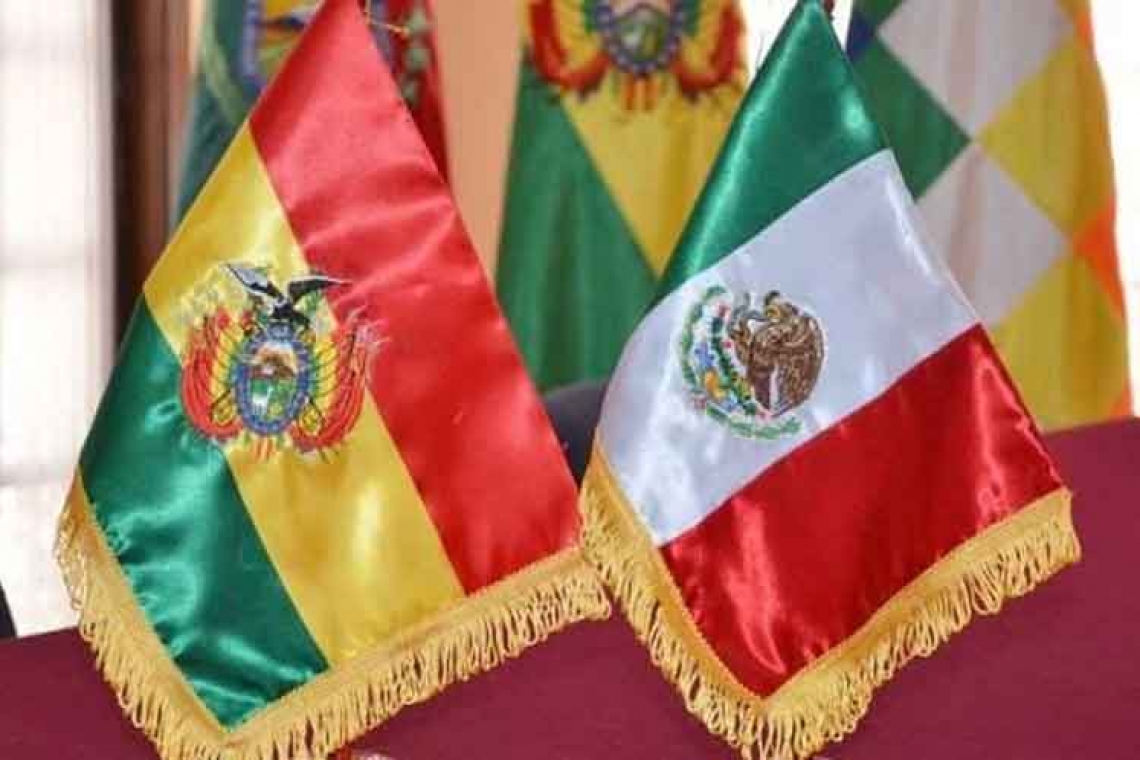 Bolivianos ya no requieren Visa para viajar a México