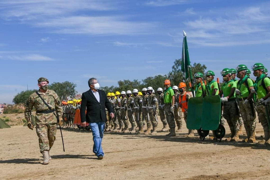 Defensa crea Batallón Multipropósito contra desastres e inicia tareas en Parque Tunari