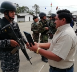 Ex Zar Antidroga denuncia amenazas y difamación de la oposición que lo exilio a Nicaragua