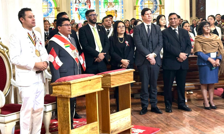 Fiscalía rinde homenaje a la Gesta Libertaria del departamento de Potosí