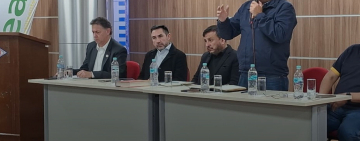 Oruro: Gobierno y transportistas reanudan diálogo tras cuarto intermedio