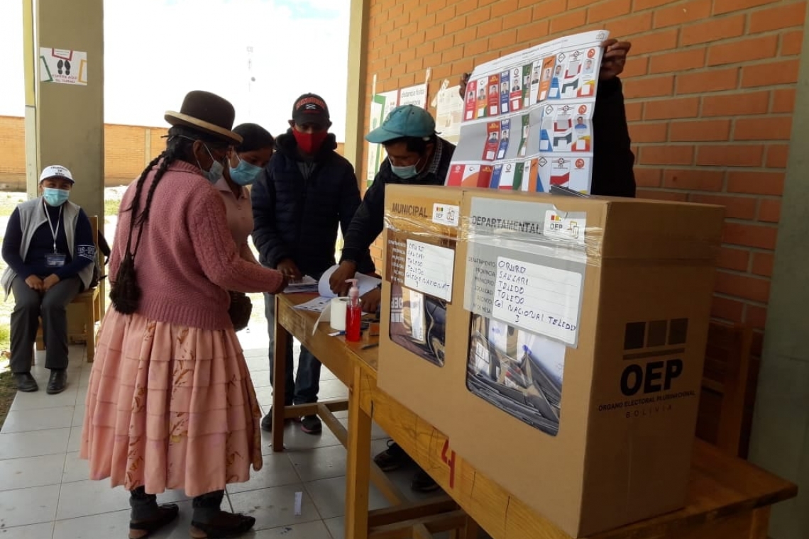 Oruro vivió una fiesta democrática con bastante tranquilidad