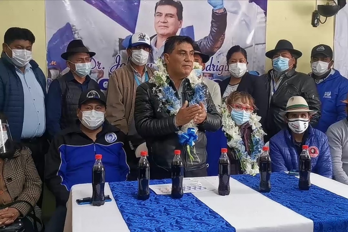 El gobernador electo Johnny Vedia invita a sus rivales políticos a unir fuerzas por Oruro