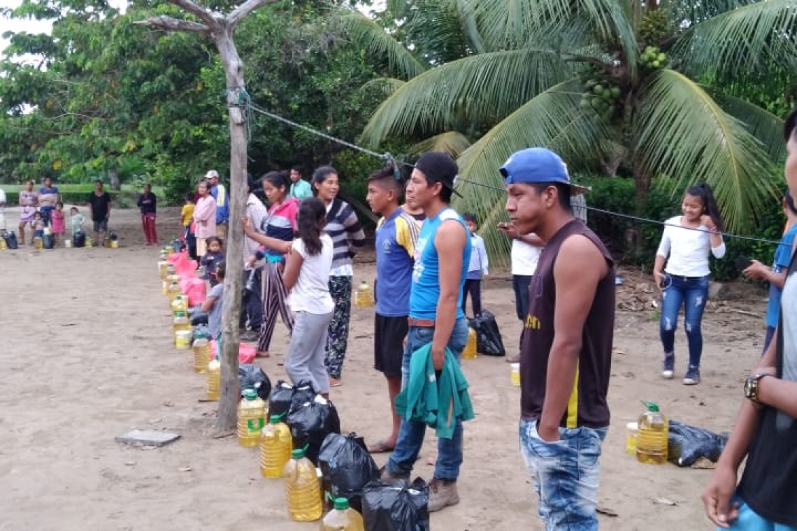 En Yapacaní 557 familias reciben 11 tn de ayuda humanitaria