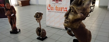 Presentan dos opciones para que artistas plásticos cobren sus premios 