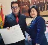 Edgar Sandoval recibió reconocimiento del Senado junto con otros cultores nacionales