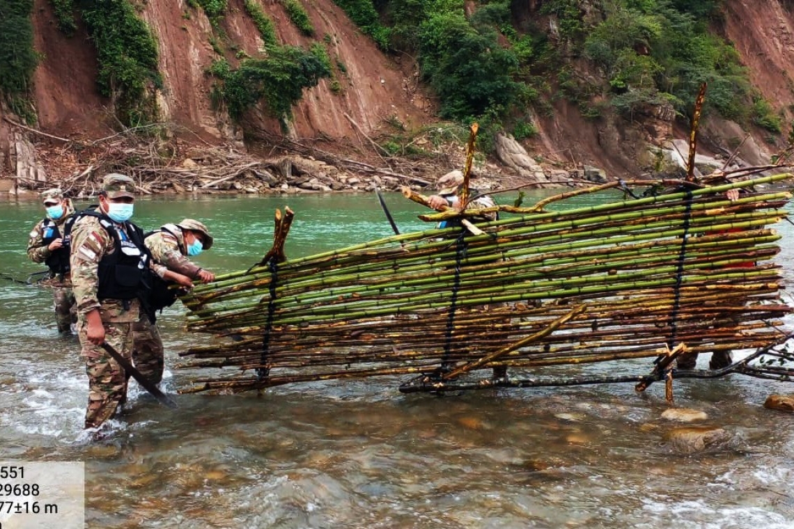 Marinos combaten contra la pesca ilegal en Bermejo