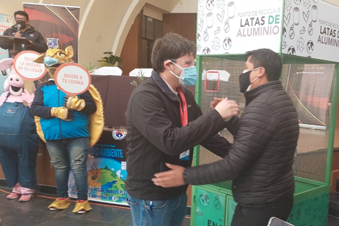 Colocarán en la ciudad 25 canastillos metálicos para el acopio de latas de aluminio