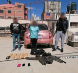 Encuentran a 3 personas en posesión de  cocaína; una de ellas sería funcionario policial