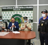 Policía se negó recibir soborno y presentó al agresor que golpeo a su pareja