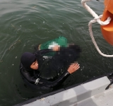 Buceadores rescatan el cuerpo sin diva de persona en la Isla Taquiri