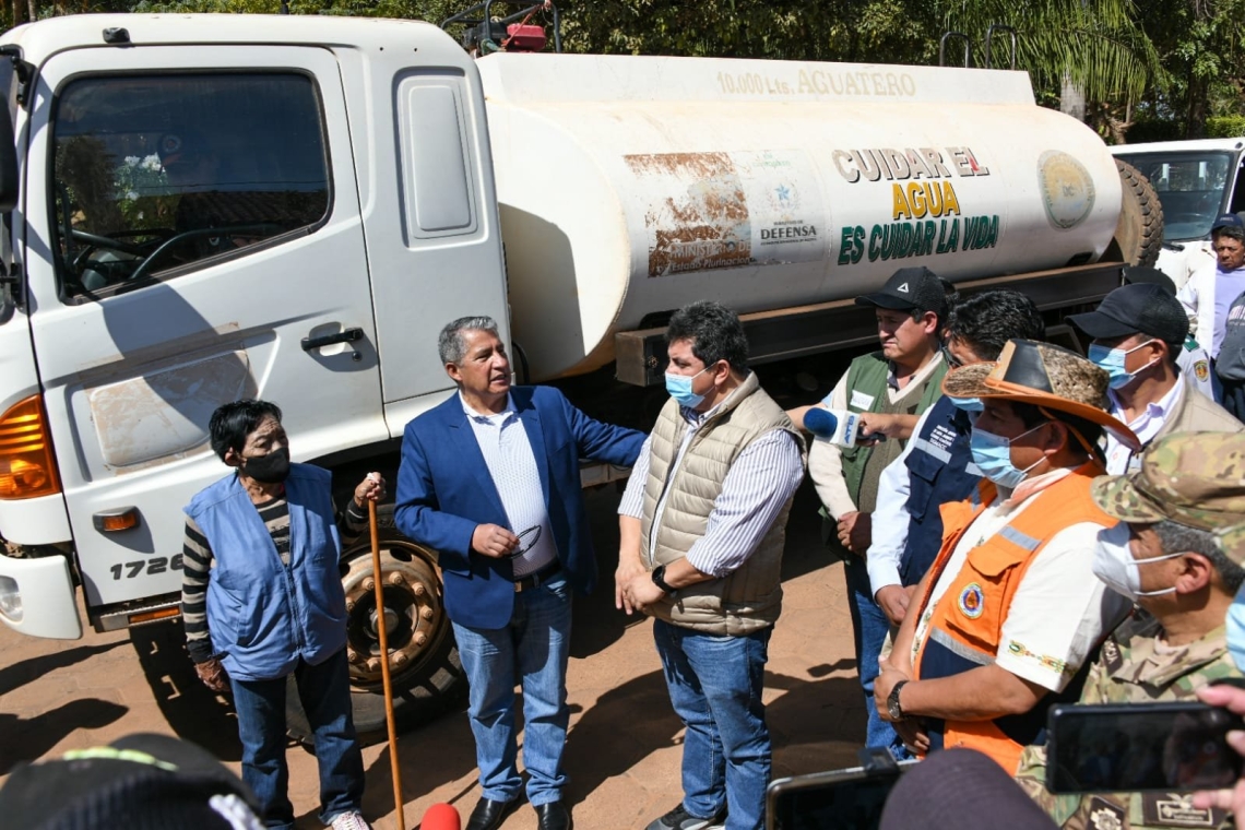 Entregan cisternas en San Matías y San Ignacio de Velazco, en Santa Cruz