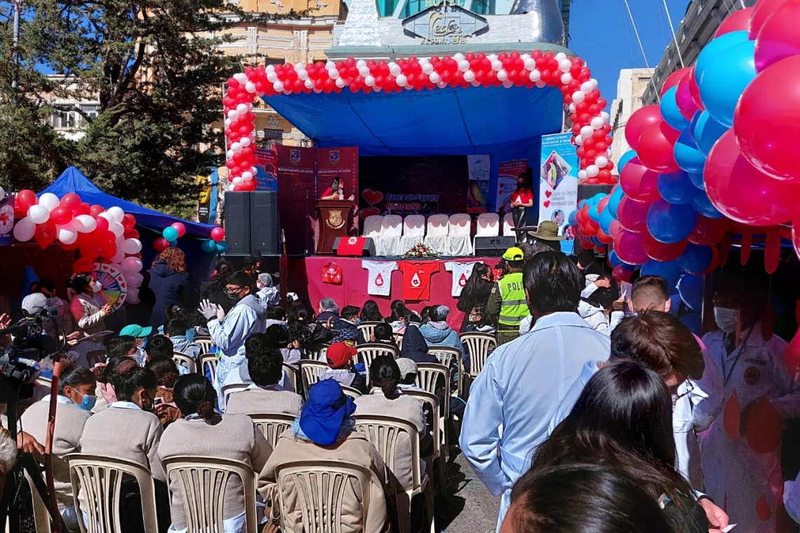 Con música y una feria se conmemoró el Día del Donante de Sangre