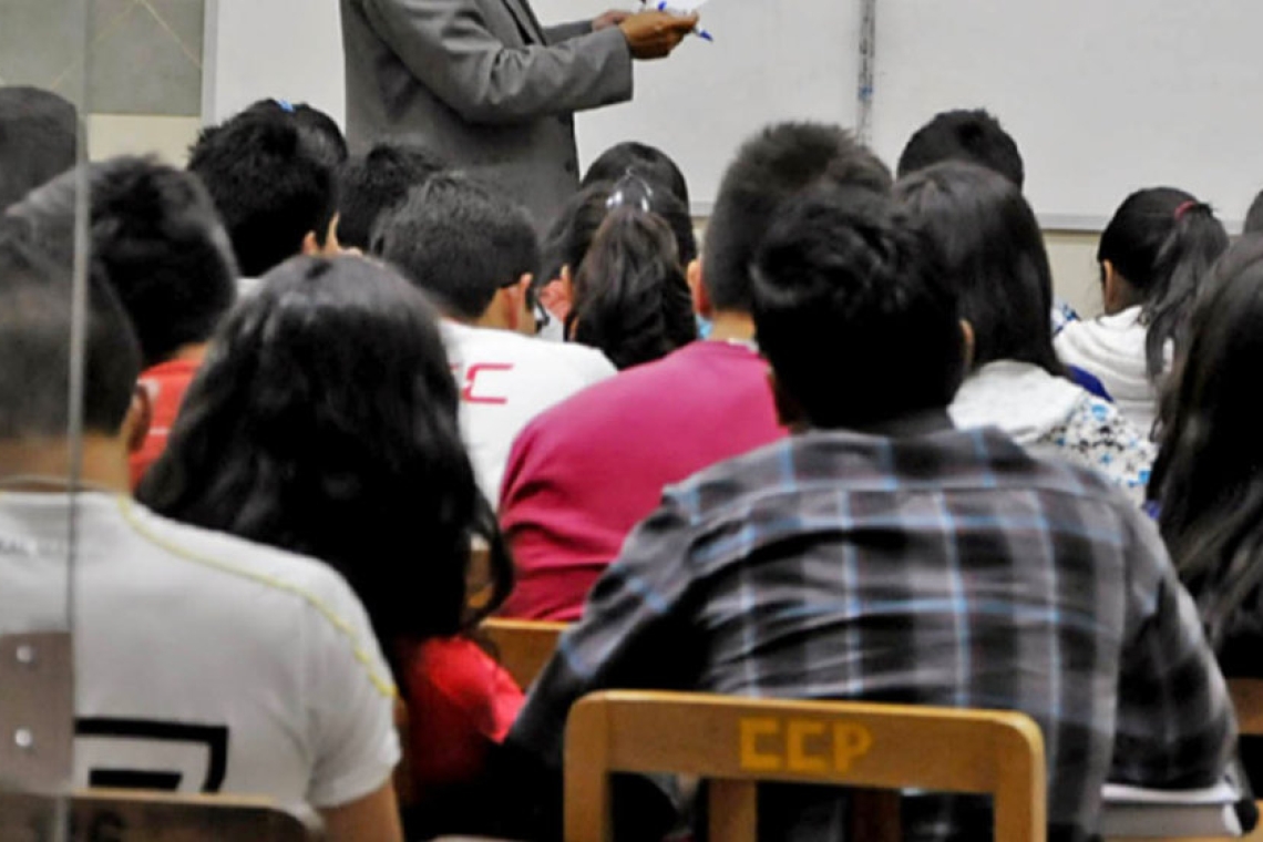 No se descarta brote de Covid-19, especialmente en unidades educativas que no apliquen medidas de bioseguridad