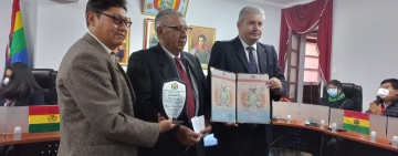 Merecido reconocimiento a Oscar Elías por parte de la Cámara de Diputados de Bolivia