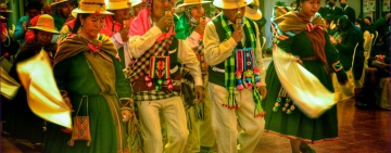 Futuros maestros de toda Bolivia resaltaran las danzas tradicionales en la Capital del Folklore