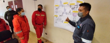 YPFB capacita a bomberos para atender situaciones de emergencia en redes de gas