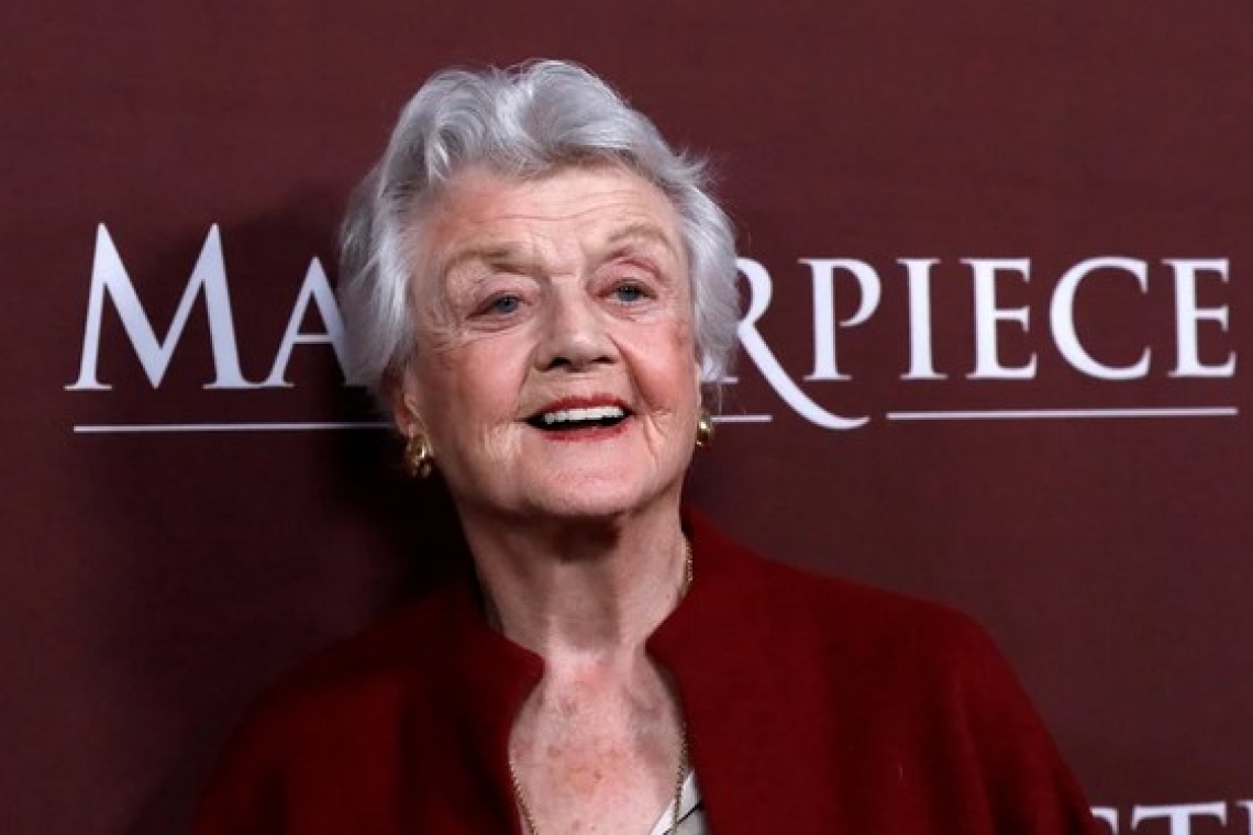 Murió la actriz Angela Lansbury, conocida por la serie “La reportera del crimen”