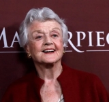 Murió la actriz Angela Lansbury, conocida por la serie “La reportera del crimen”