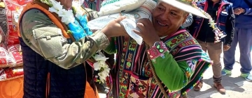 Entregan 37,86 toneladas de ayuda para 1.300 familias de municipios de Oruro