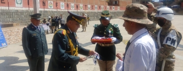 Personas con discapacidad de Potosí reciben libretas de Servicio Militar