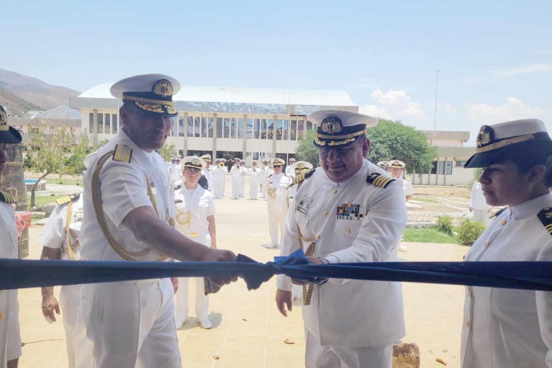 La Escuela Naval estrena obras en acto de reconocimiento a comandante de la Armada