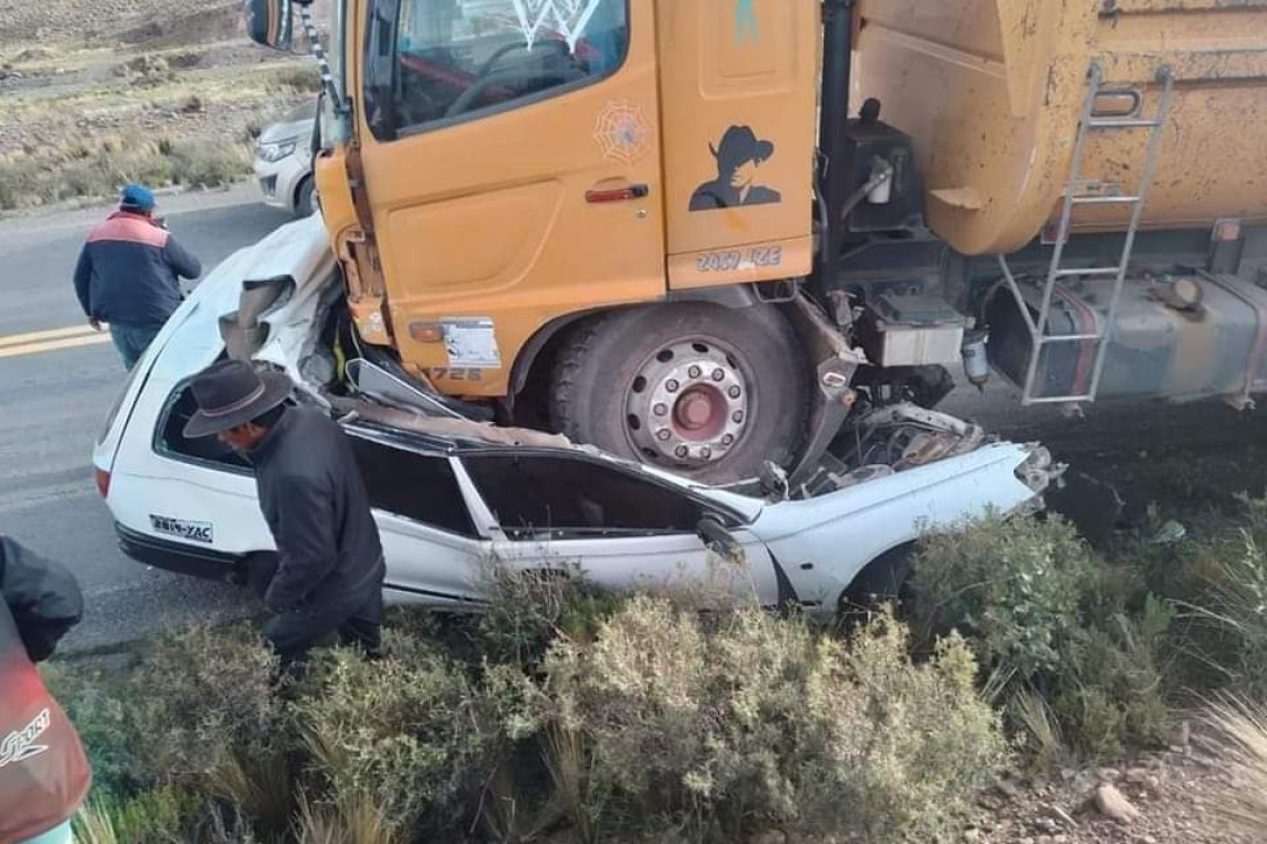 Cuatro muertos, entre esos, dos niños  en accidente en el tramo Oruro-Cala Cala