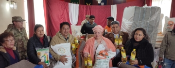 Defensa entrega 17,67 toneladas de ayuda para zonas auríferas del Norte de La Paz