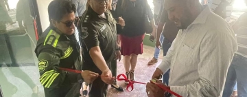 Policía refacciona Radio Patrulla 110 en Santa Cruz
