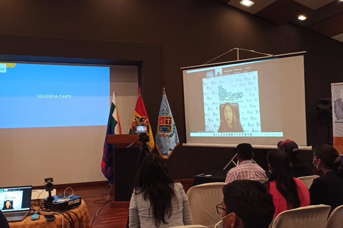 Hacia una Bolivia libre de indocumentados el 2022 se emitió 3,2 millones documentos