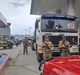 El Alto: Interceptaron cisterna con 12.000 litros de gasolina de contrabando