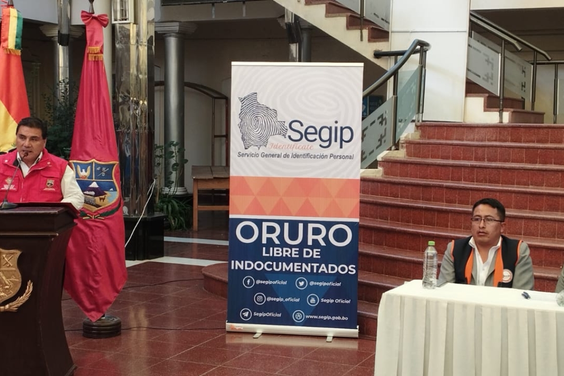 Convenio permitirá declarar a Oruro territorio libre de indocumentados