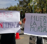 Periodistas censuran ley mordaza que atenta contra la libertad de prensa