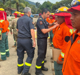 Expertos franceses fortalecen capacidad de los bomberos forestales 