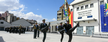 Destacan formación académica en la Armada en aniversario de la Escuela de Comando