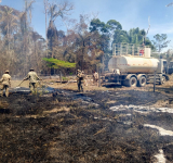 En Buena Vista controlan incendio y regresa la calma