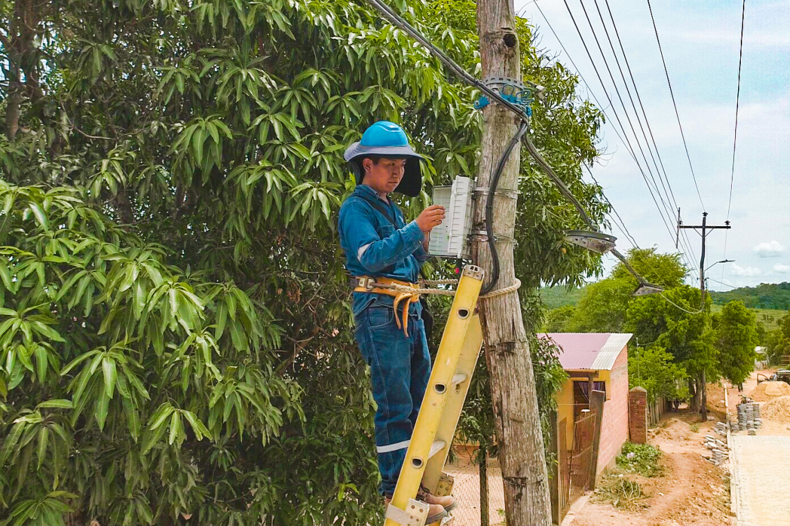 Población de Yotaú da un salto tecnológico con fibra óptica al hogar 