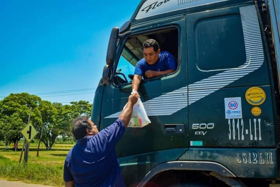 Gobierno entrega 15,3 toneladas de víveres para víctimas de bloqueos