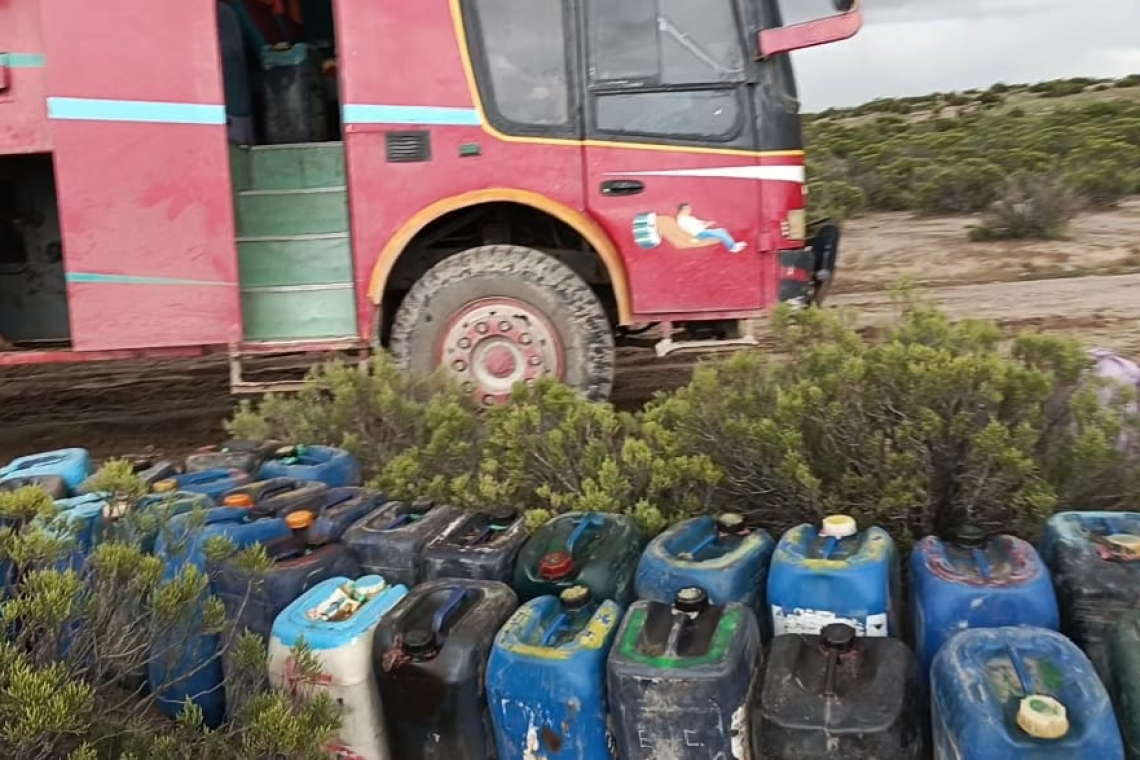 Militares del CEO-LCC recuperan 1.000 litros de diésel en Charaña