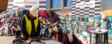 Aduana Oruro pone en subasta ecológica 46 toneladas de ropa usada inutilizada