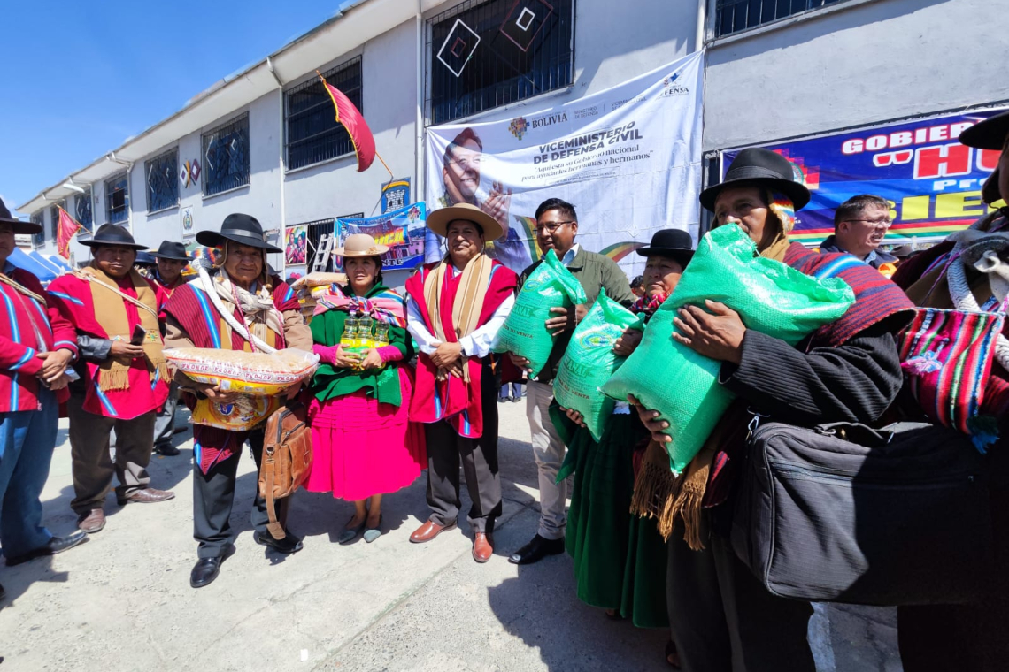 Gobierno entrega ayuda humanitaria a ocho municipios de La Paz