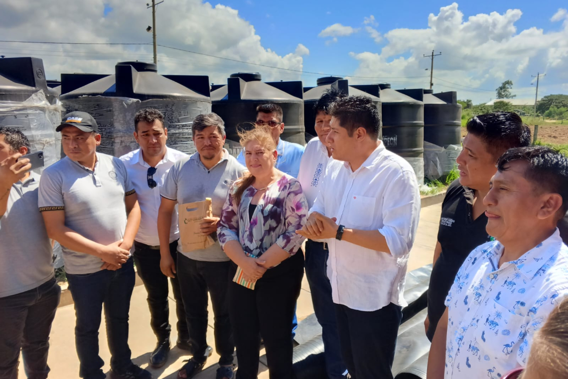 Gobierno entrega ayuda en insumos a 22 municipios de Santa Cruz