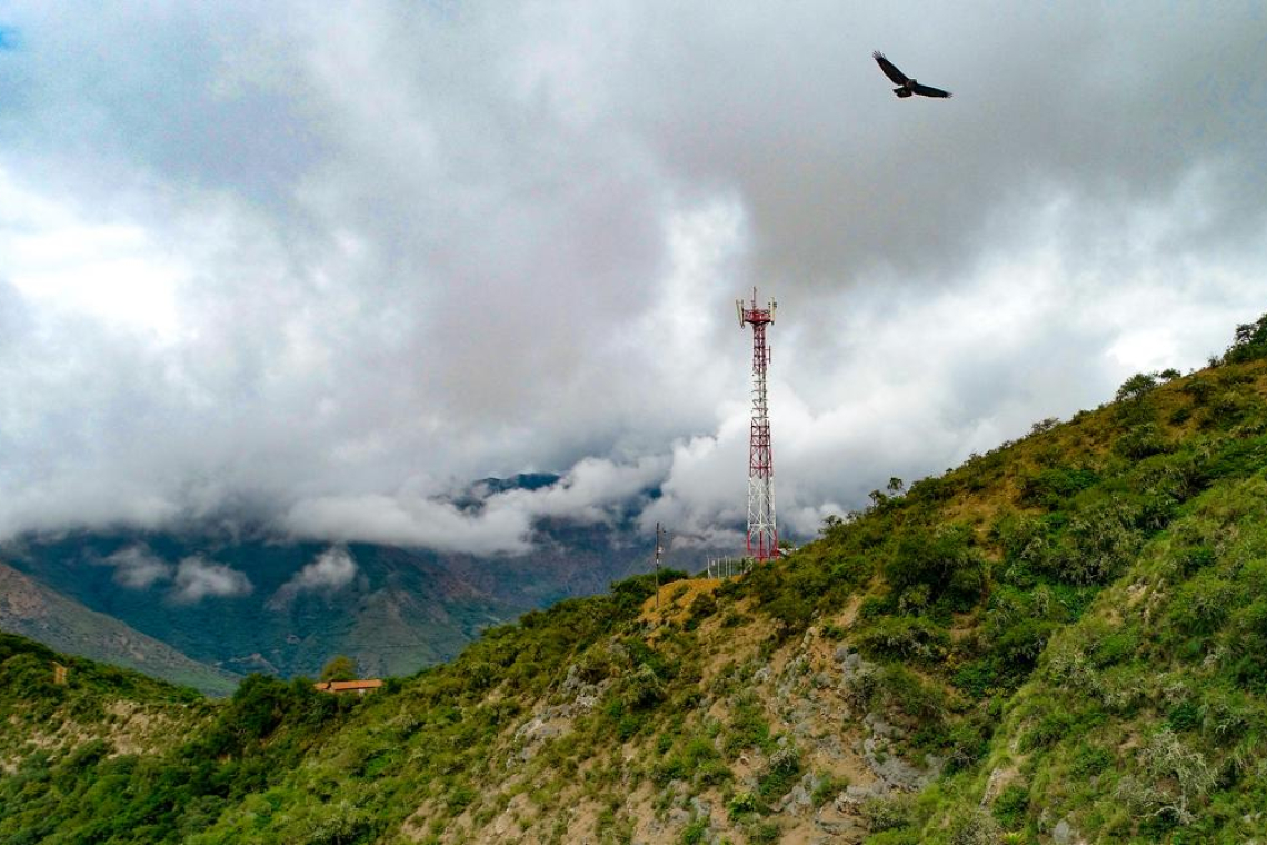 ENTEL recibe Premio Maya como mejor servicio de telecomunicaciones 