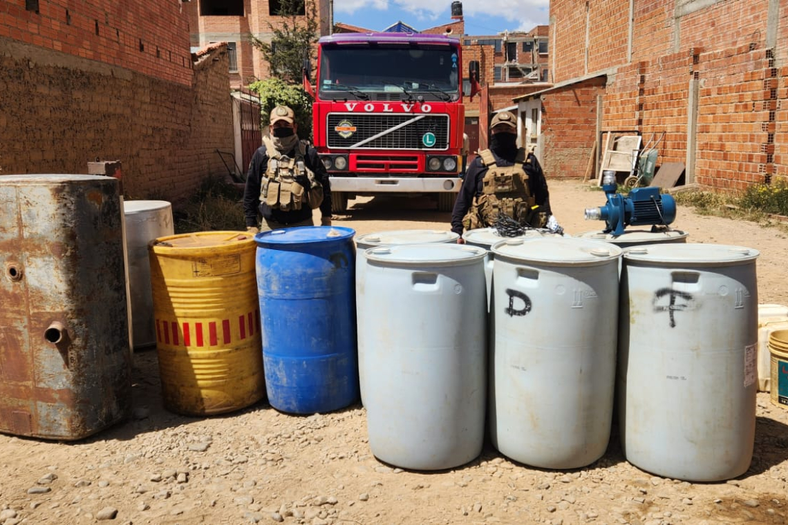 En Guanay traficantes de carburantes atentan contra personal de la ANH