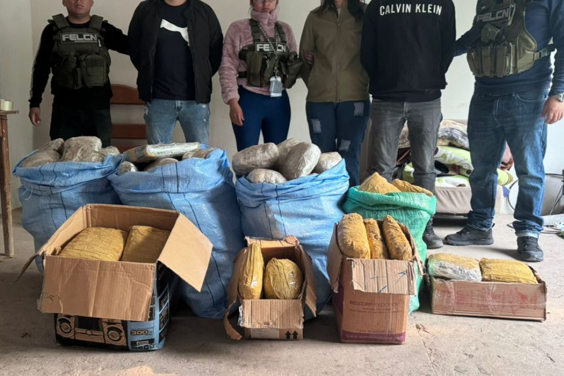 En frontera con Brasil caen tres personas con 83 kilos de marihuana