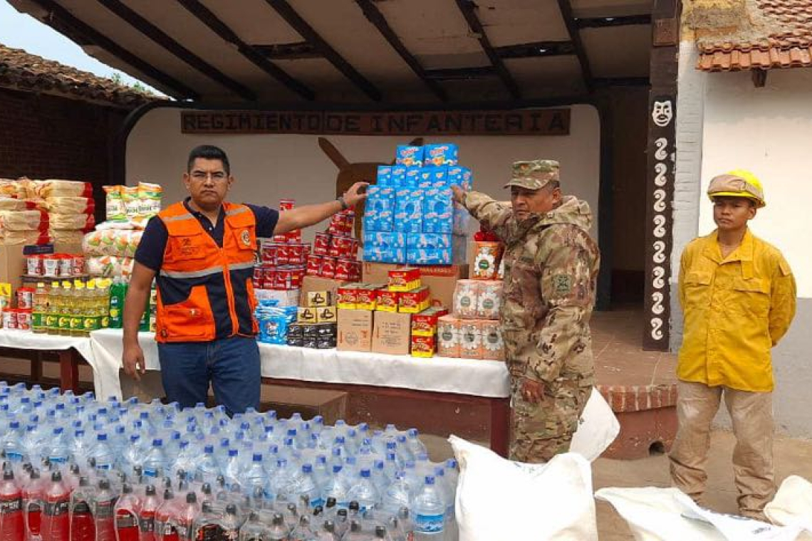 Sigue el abastecimiento de insumos para los bomberos de las FFAA