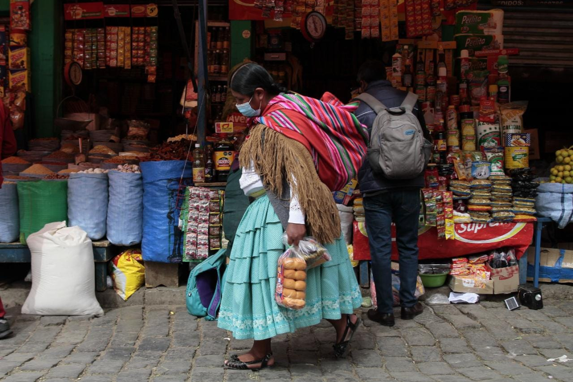 Amenaza de marchas y bloqueos ocasionan alza de precios de alimentos en el mercado