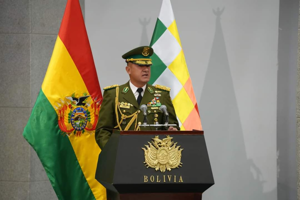 Arce destaca al Gral. Álvarez y posesiona a nuevo comandante general de Policía