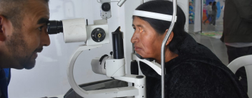 Salud lanza cirugías de cataratas y atención ocular gratuitas en Sucre